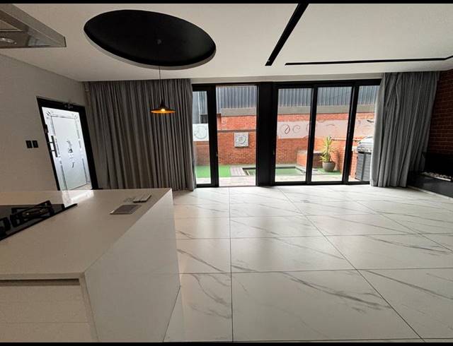 3 BEDROOM PROPERTY TO RENT IN BROADACRES